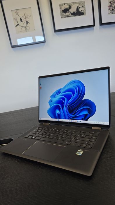 HP Spectre 2-1 x360 3K touch/i7-13700H/16GB/1Tb