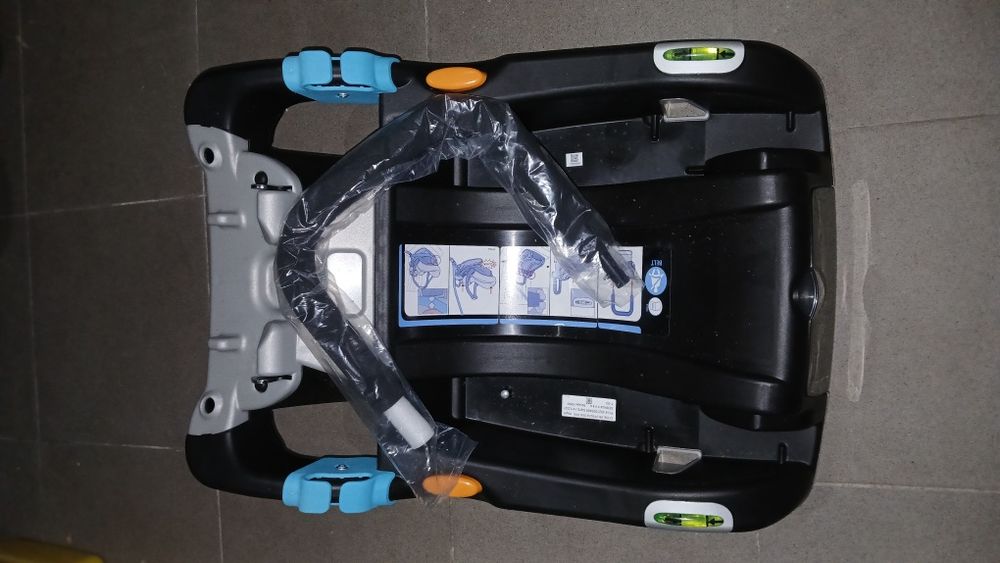 4 Bebé-conforto Keyfit Chicco + 2 Bases Keyfit ISOFIX