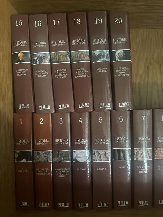 Historia Universal conjunto de 20 Volumes, condicao excelente