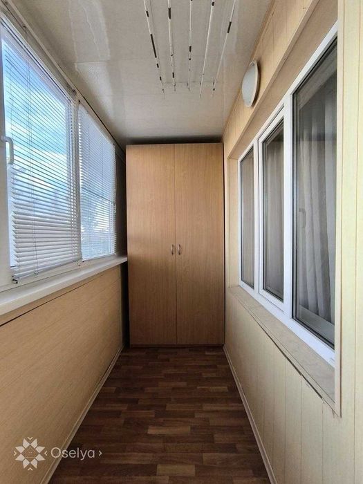 Продаж 2 кімнатної квартири з ремонтом в Києві 54 м2 Дарницький