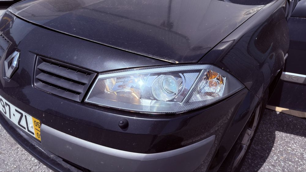 Óticas Xenon Renault Mégane 2 – Completas com Balastro (Par)