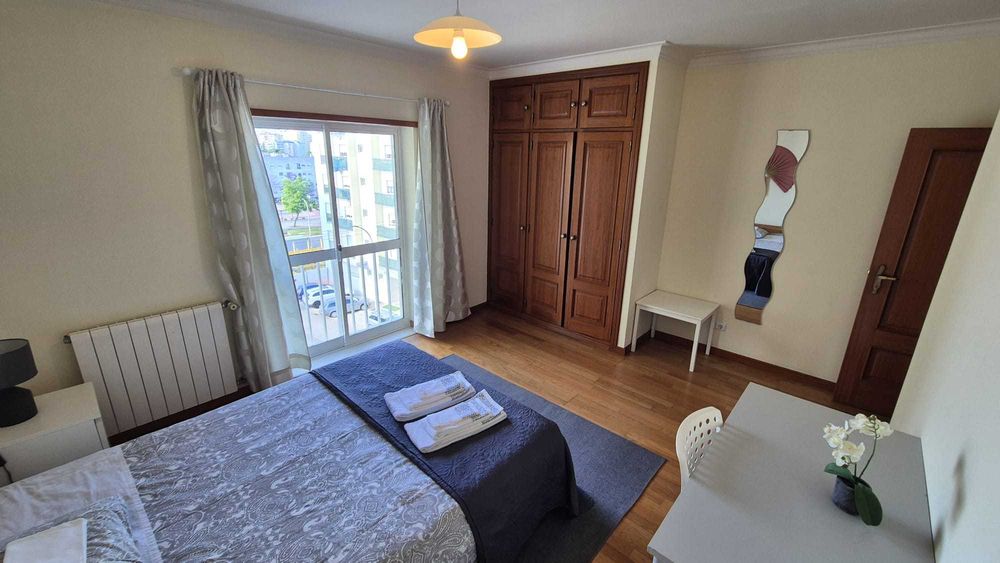 Arrenda-se quarto em Setúbal. Disponivel já.