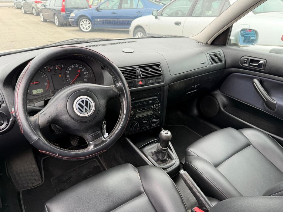 VW Golf IV 1.9TDi 110CV 25 Anos