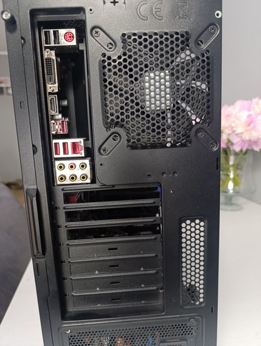 Komputer stacjonarny i5 9600,3060 12gb