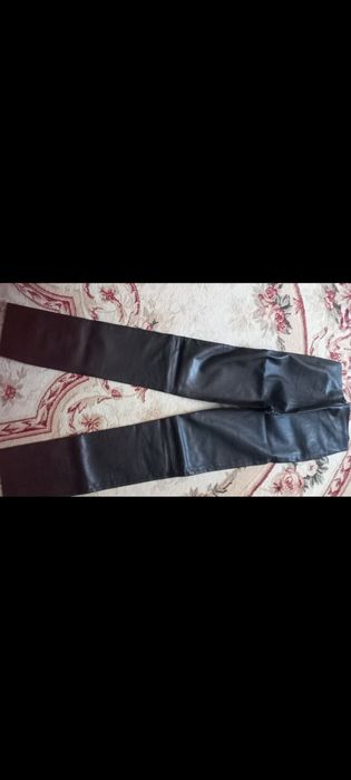 Продам женские кожные джинсы брюкианые брюки