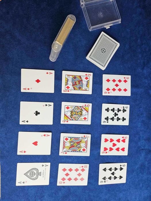 VEGAS POKER 777 GOLD КАРТЫ 2шт. нові карти пластикові проф. казіно