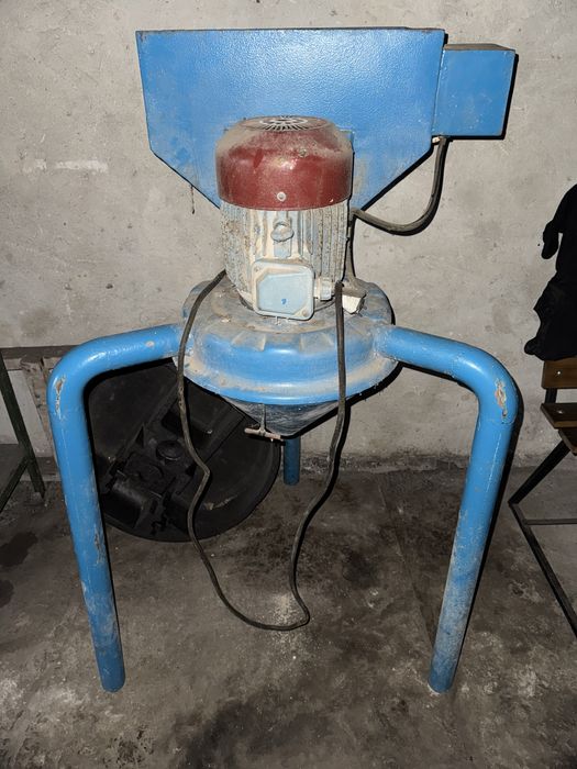 Крупорушка для зерна