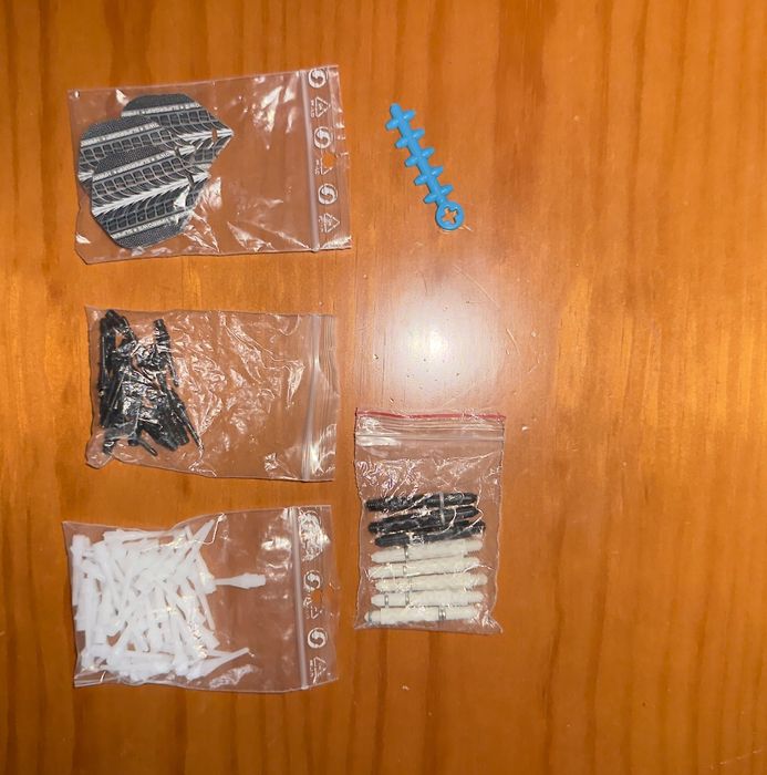 Dardos/ setas com bico de plástico