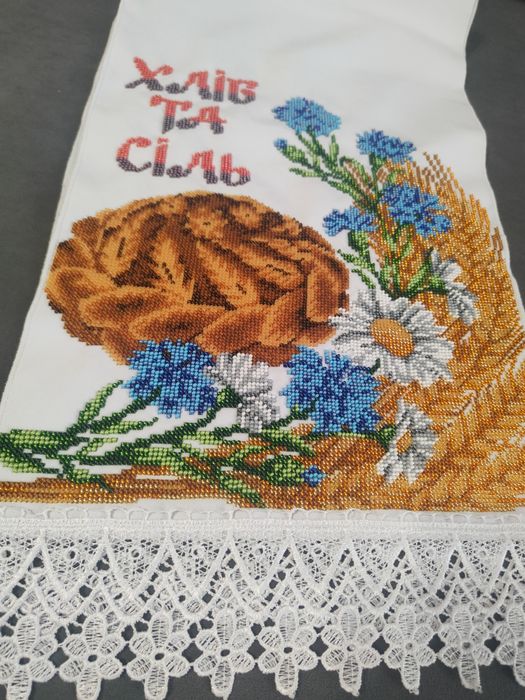 Рушники вишиті бісером