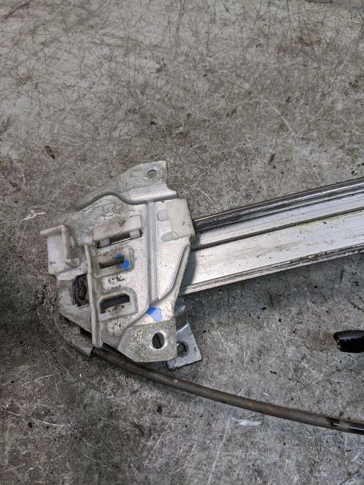Mitsubishi Space Wagon Podnośnik Mechanizm Szyby Prawej Przedniej PP