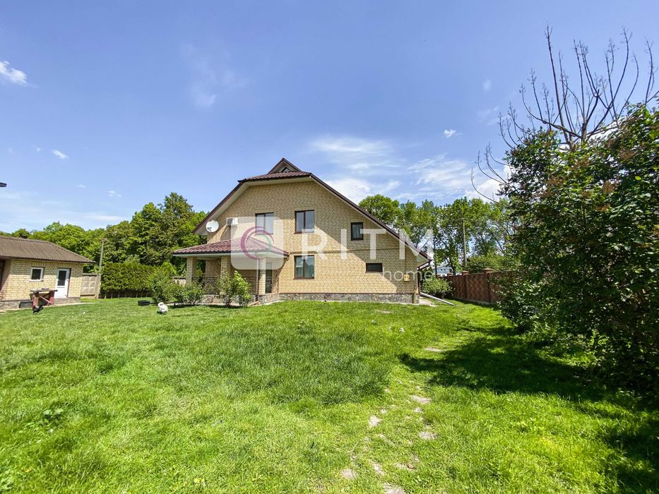 Продаж будинку в м. Луцьк, вул. Даньшина — 25 сотих землі!