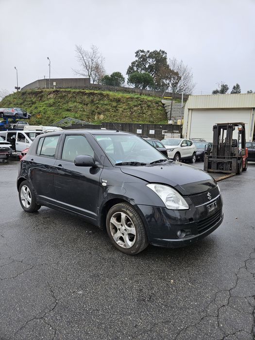 Suzuki Swift 1.3 DDiS de 2008 para peças