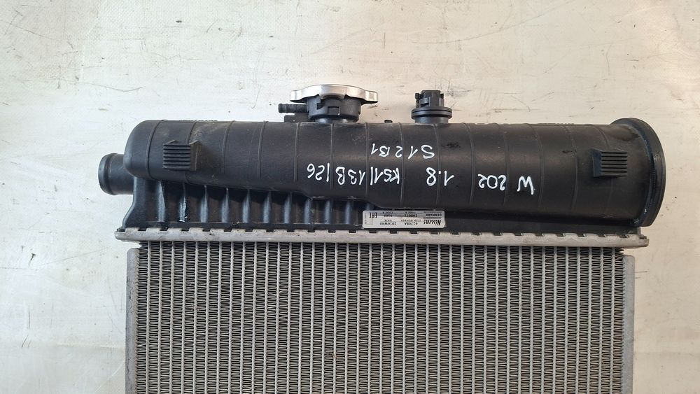 Chłodnica Wody Mercedes W202 1.8