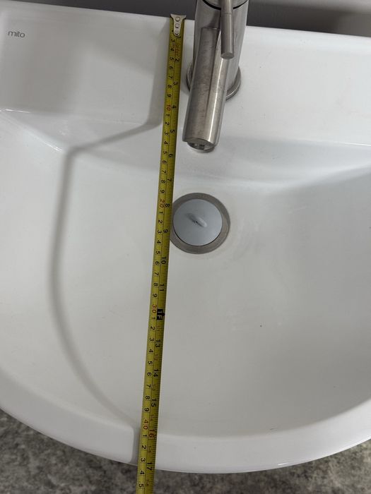 Раковина з тумбочкою