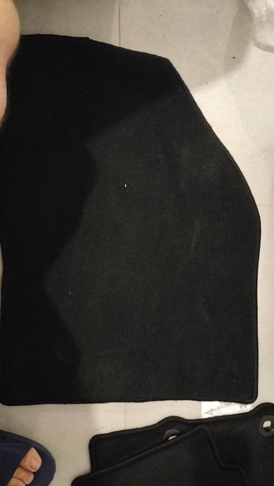 Dywaniki Toyota Yaris 2024