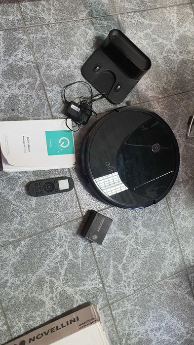Robot Aspirador EUFY Robo Vac 11 S (para peças)