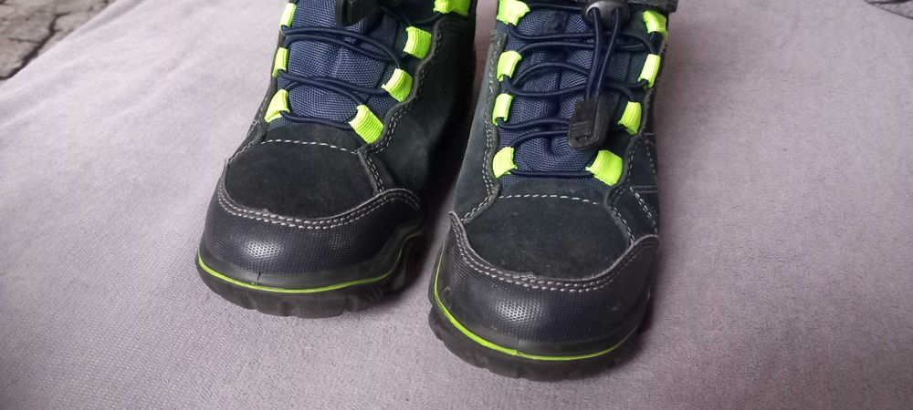 Buty zimowe kozaki śniegowce sprandi 33 chłopięce