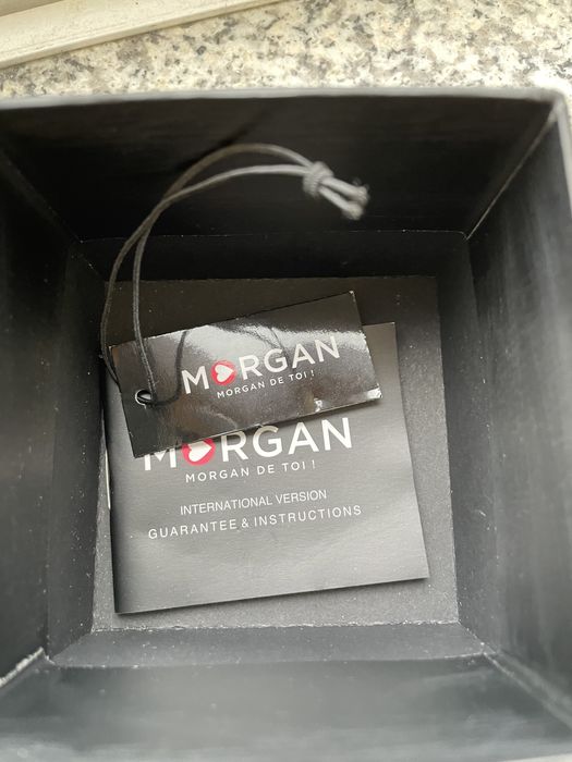 Relógio Morgan dourado em ótimo estado