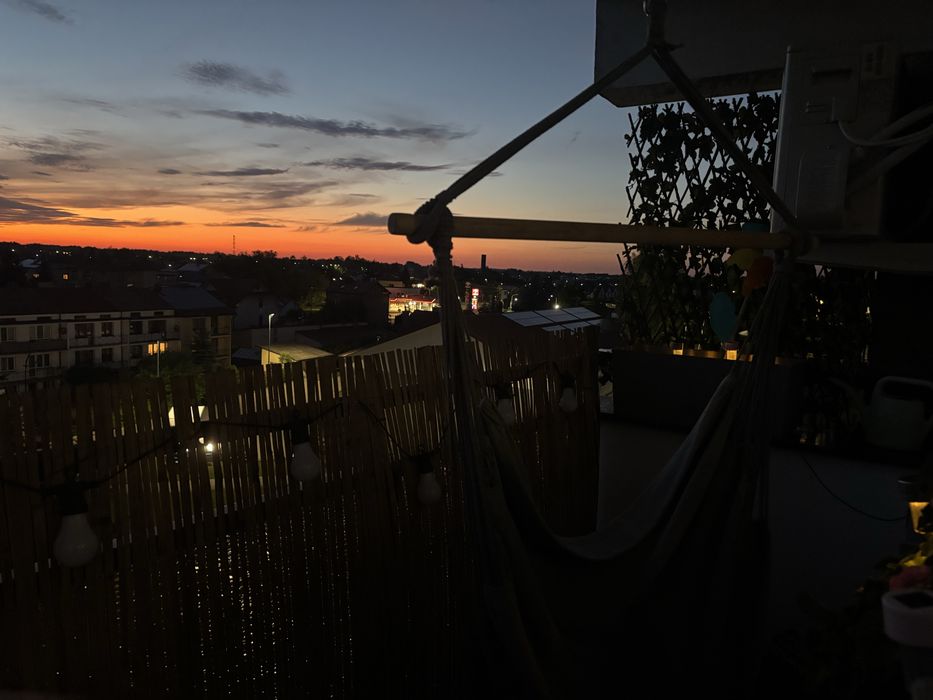 Sprzedam mieszkanie 52m, niski czynsz ,duzy balkon.