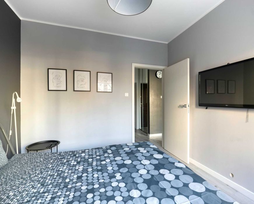 Apartament w  centrum na doby. Miejsce parkingowe w cenie.