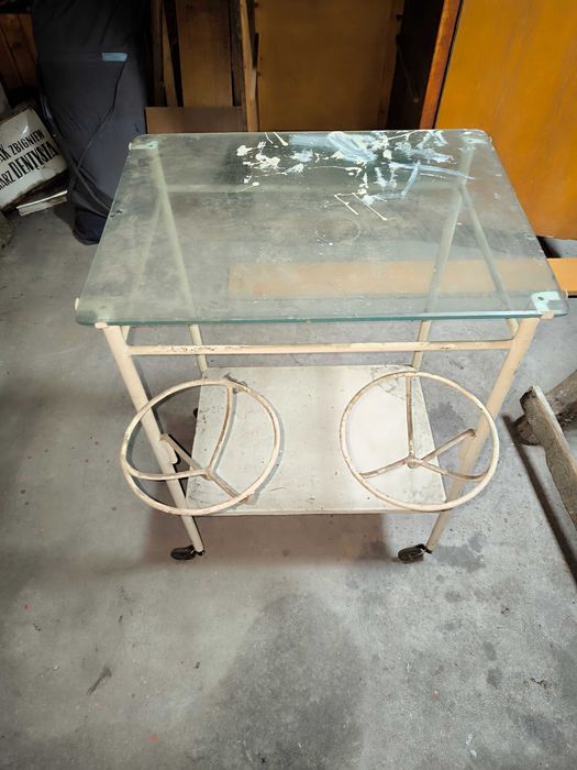 Stolik zabiegowy PRL