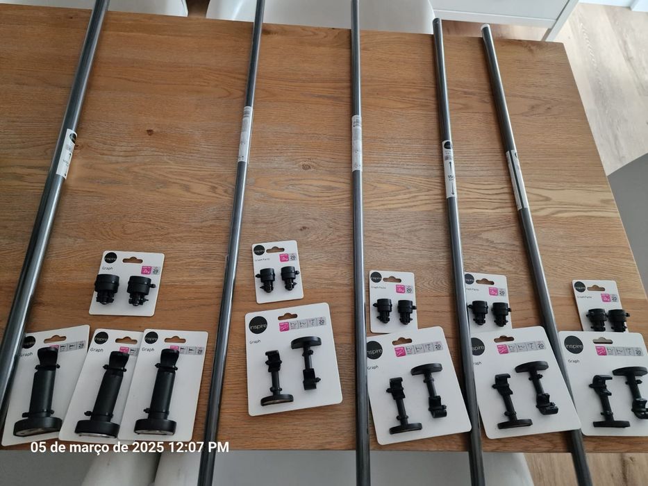 Varões novos, selados.