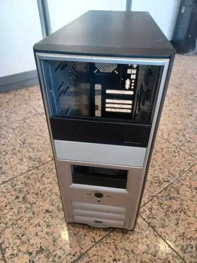 Caixa de computador com licença Windows XP Home Edition