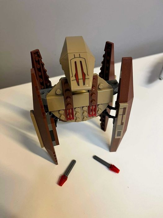 Lego Star Wars 7660 Naboo N-1 Starfighter