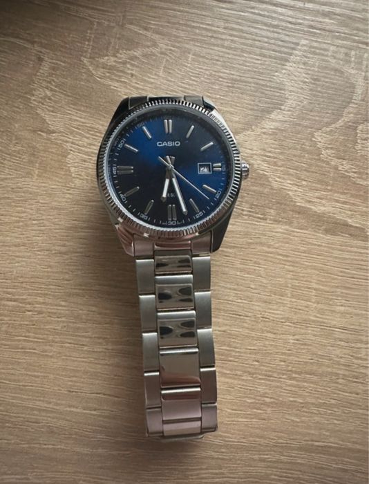 Zegarek casio nowy