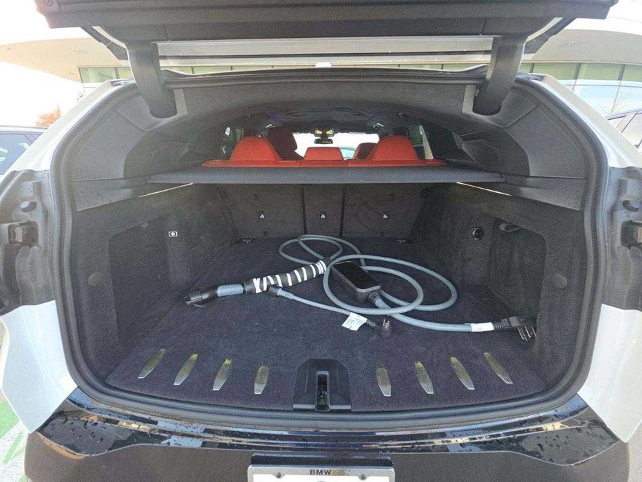 2024 BMW XM з ПДВ