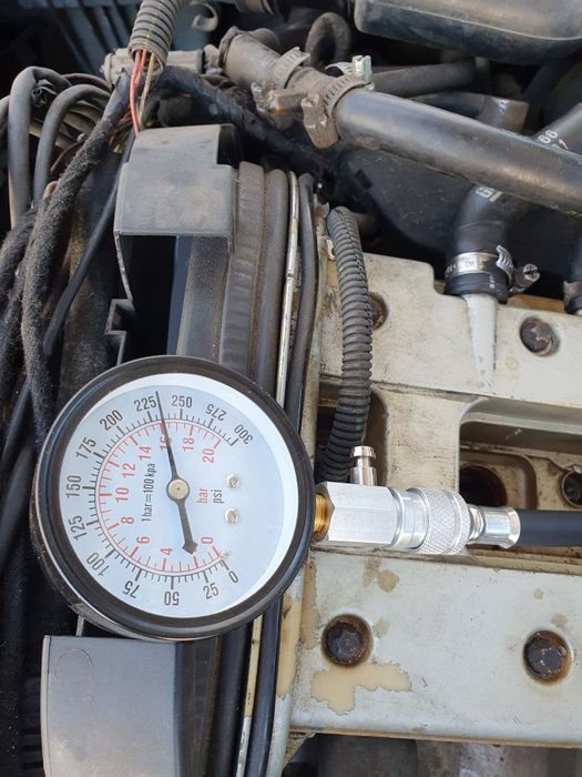 Продам omega b на ходу.