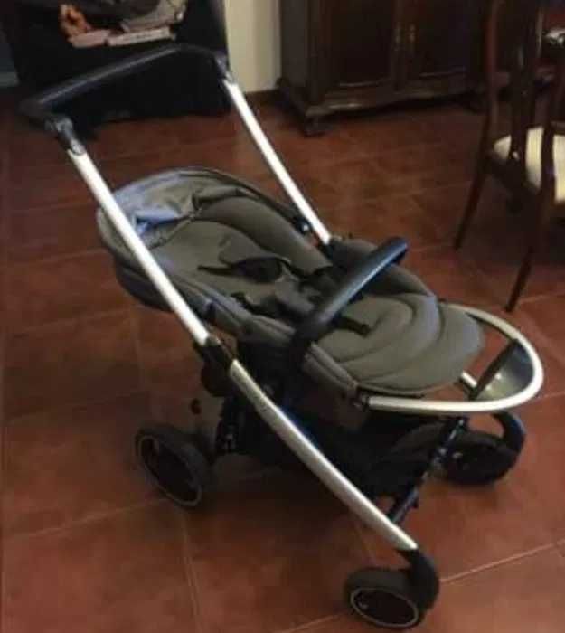 Carrinho Bebé Confort Alea Concrete Grey em bom estado