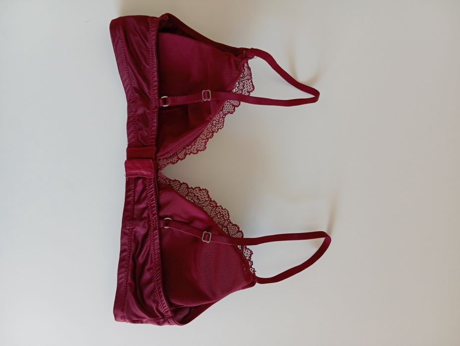 Stanik burgundowy z koronką 75B