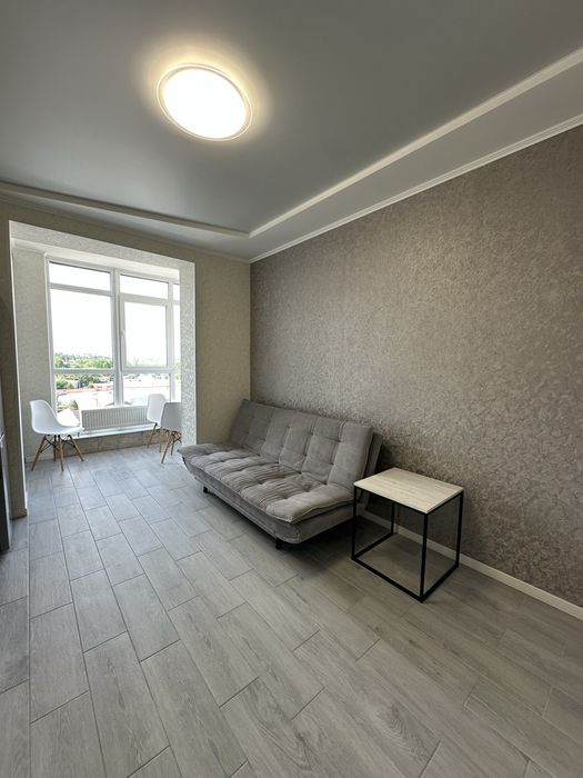 Здам квартру в ЖК Щасливий 1, центр, Дафі