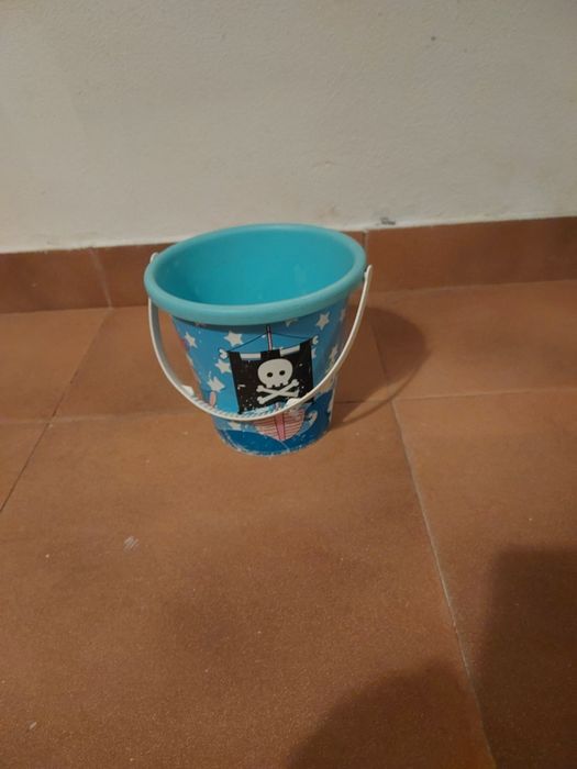 Camiao de brincar e companhia