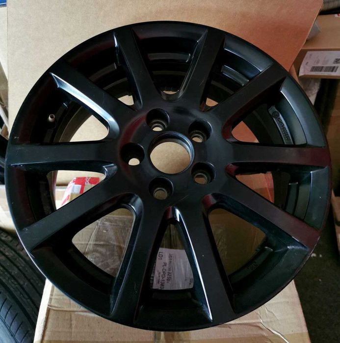 Felga aluminiowa Alutec 6J 15" ET38 5x100 nowa