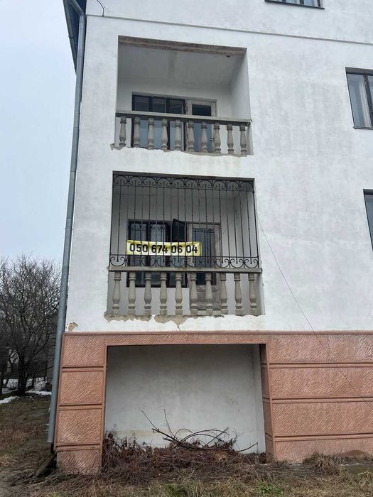 Продаж будинку в с. Микитинці