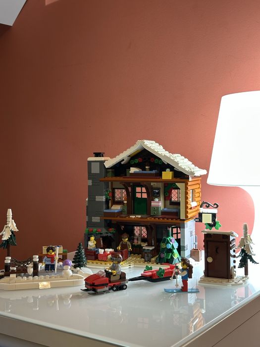 Lego Alpine Lodge - Winter Village Collection