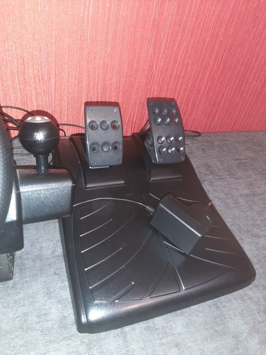 Logitech driving force gt