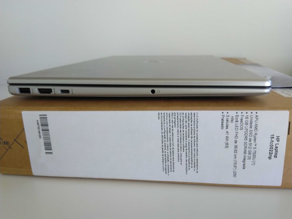 Portátil HP, Ryzen 5 7520U, 16GB RAM, com garantia