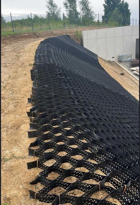 Prace ziemne, usługi minikoparką, ładowarką. Transport kruszyw