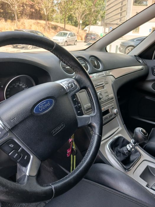 Ford S-MAX Titanium Version506098921915043843