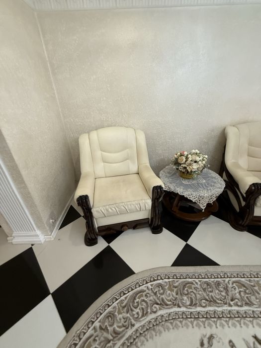 Копмлект 2 дивана і 2 крісла