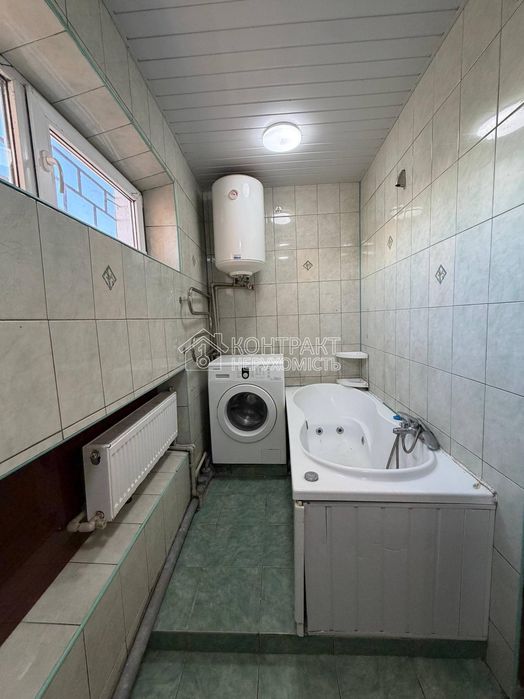 Продаж / Квартира / пр. Молодіжний , Пісочин