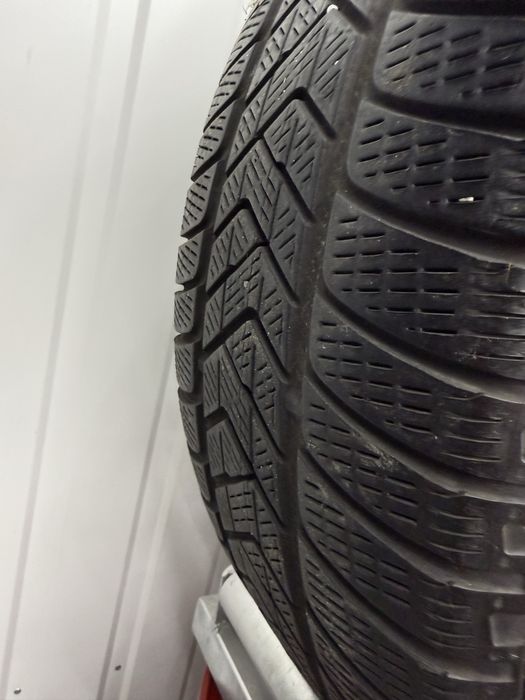 Alufelgi KOMPLET 18 cali 5x108 JAGUAR F Pace I Pace Volvo XC60 XC90