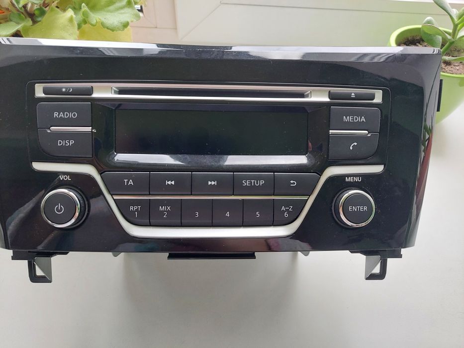 Радиомагнитолла на авто   Nisan quashqai 2014