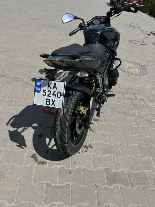 Bajaj pulsar ns200