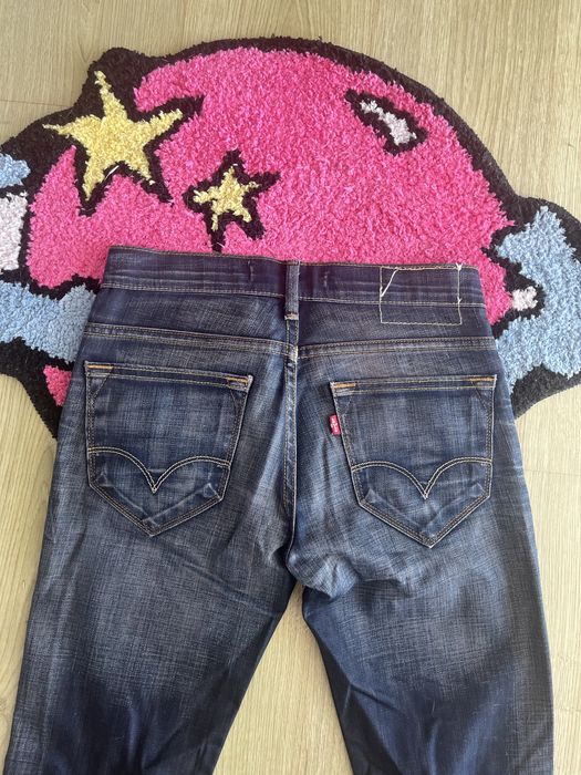 Levis 519 slim W28 L32 / EU 38