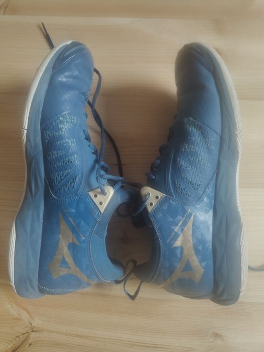 Mizuno wave Momentum buty do siatkówki