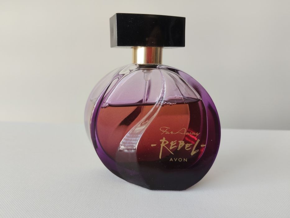 Avon Far Away Rebel EDP 50 ml – woda perfumowana damska